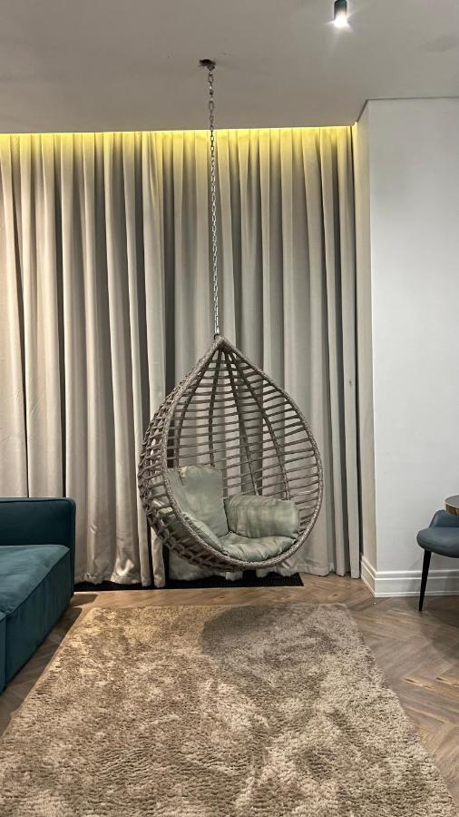 Hotel Manica Esentai City Alma-Ata Buitenkant foto
