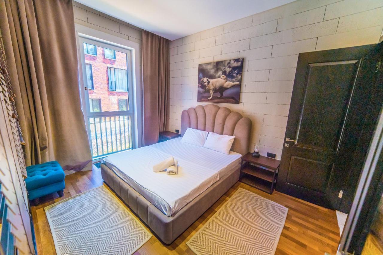 Hotel Manica Esentai City Alma-Ata Buitenkant foto
