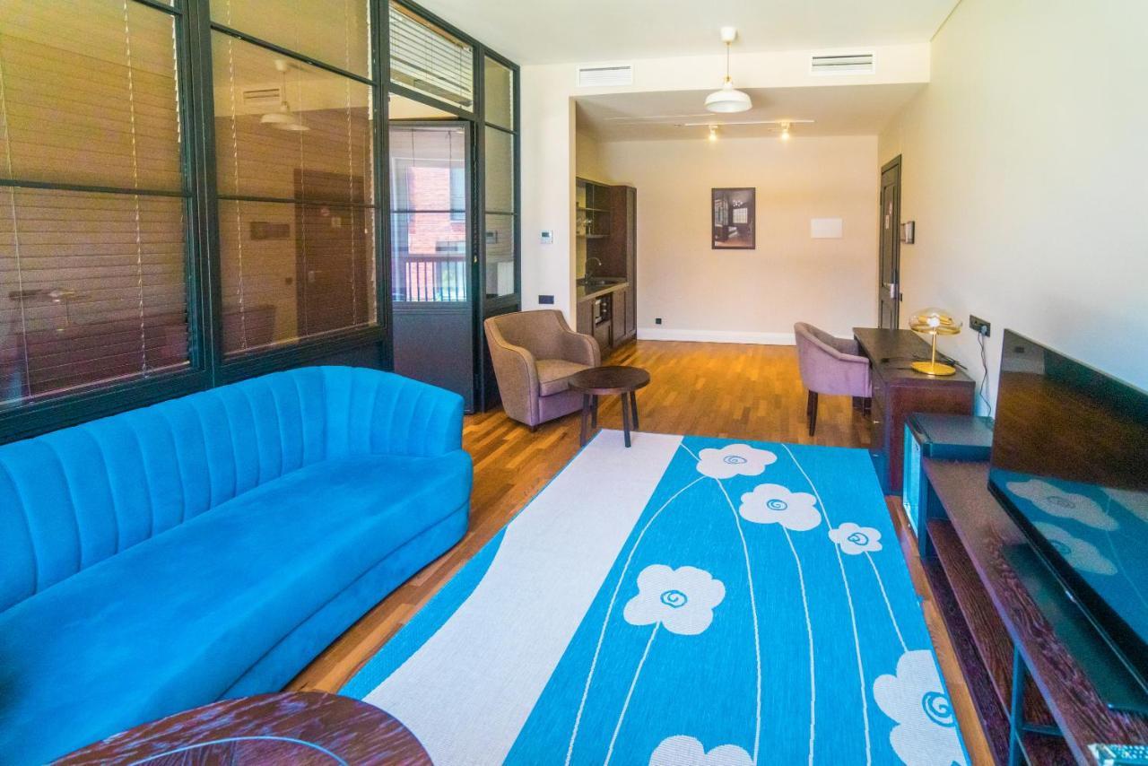Hotel Manica Esentai City Alma-Ata Buitenkant foto
