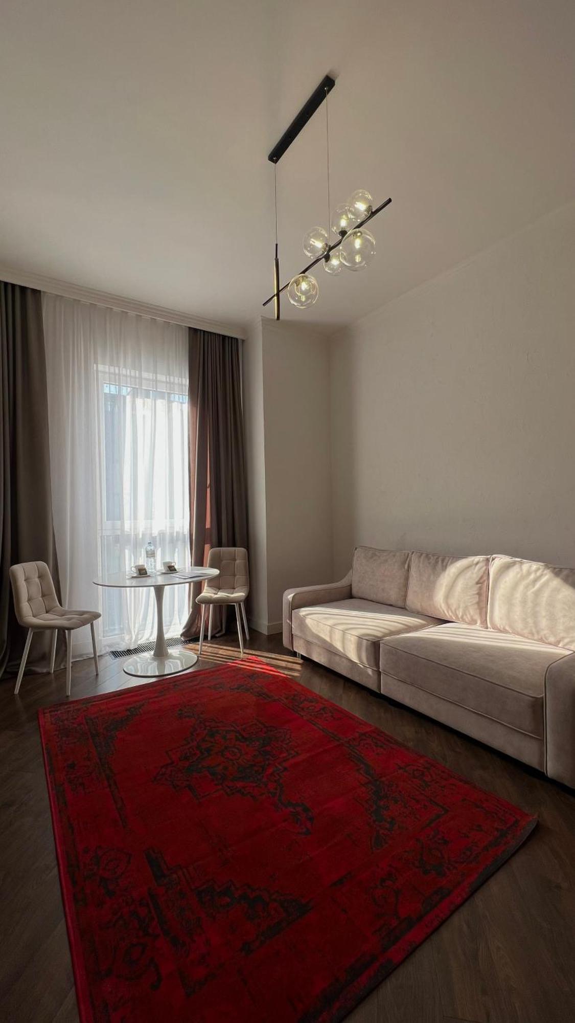 Hotel Manica Esentai City Alma-Ata Buitenkant foto